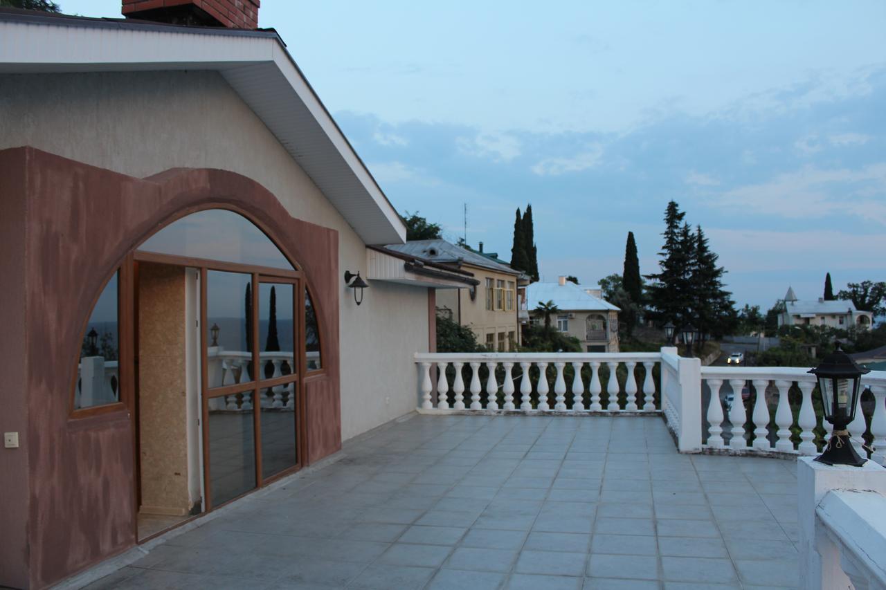 Mamzyshkha Guest House Gagra Exteriör bild