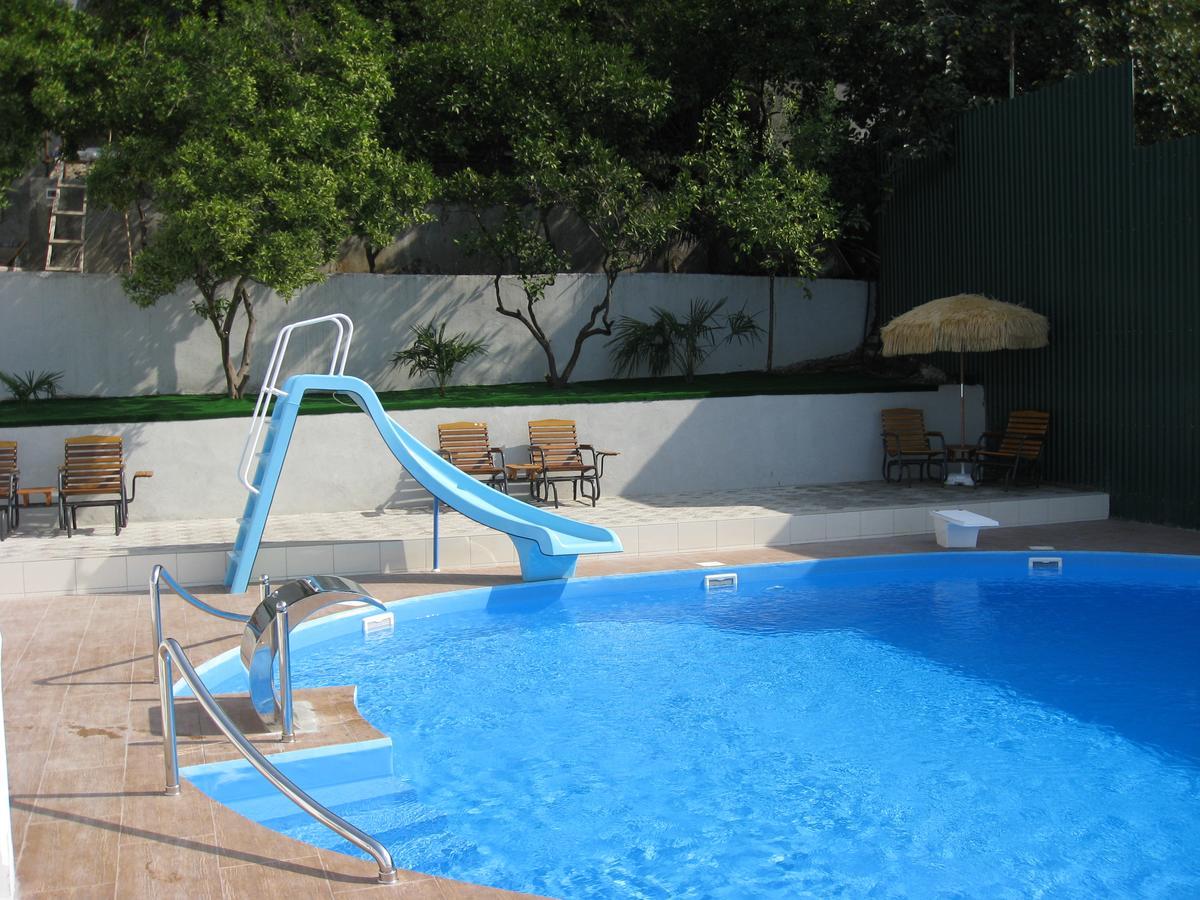 Mamzyshkha Guest House Gagra Exteriör bild